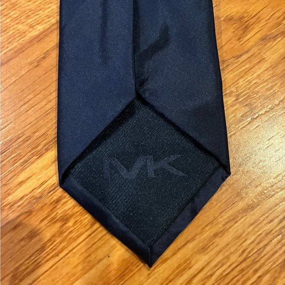 Men’s Navy Michael Kors Tie - Picture 3 of 4